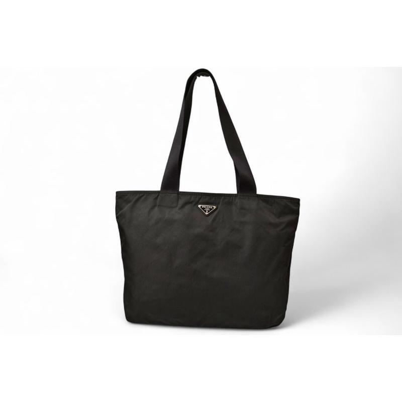 PRADA（プラダ） トートバッグ/ショッピングバッグ A4サイズ バッグ