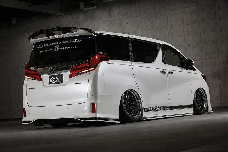 エアロ】TOYOTA・ALPHARD／VELLFIRE（30）スワンネックGTウイング