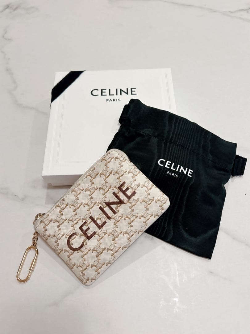 CELINE ケース ホワイト/ベージュ 中古・古着通販】CELINE (セリーヌ) 6連キーケース U-LM-1263 ベージュ